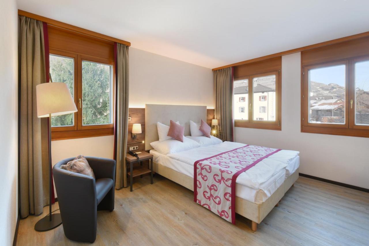 Des Vignes Hotel 4*