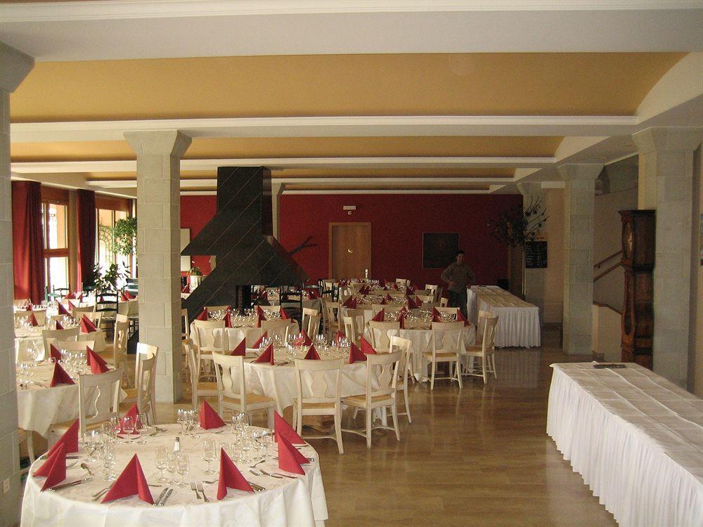 Des Vignes Hotel 4*