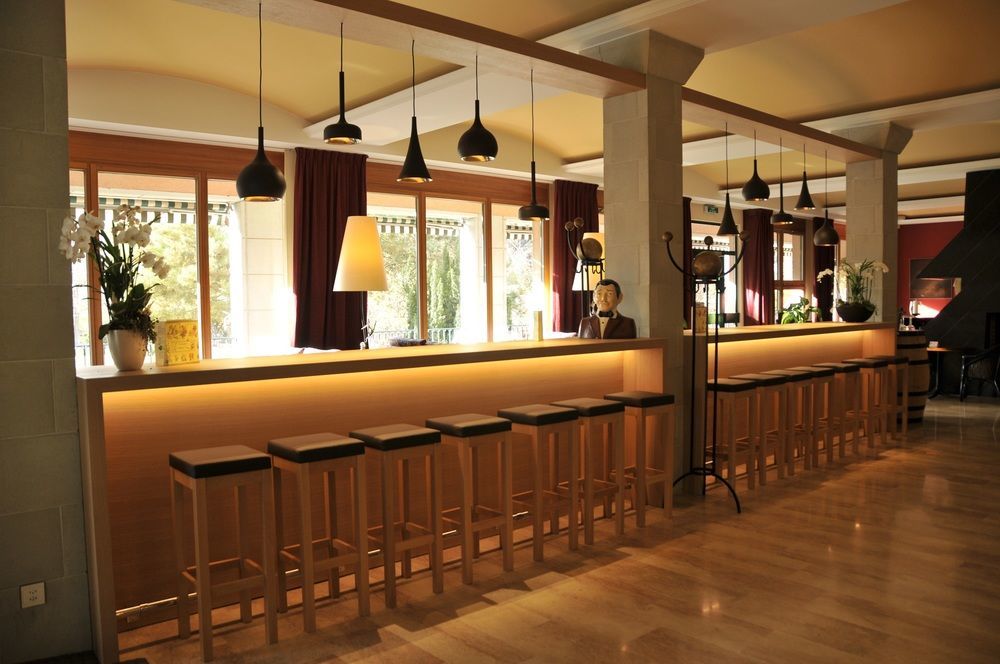 Des Vignes Hotel Saint-Léonard